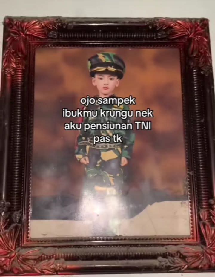 Pas cilik dadi TNI, pas gede malah dadi tonggone TNI (Kacek 3 omah)