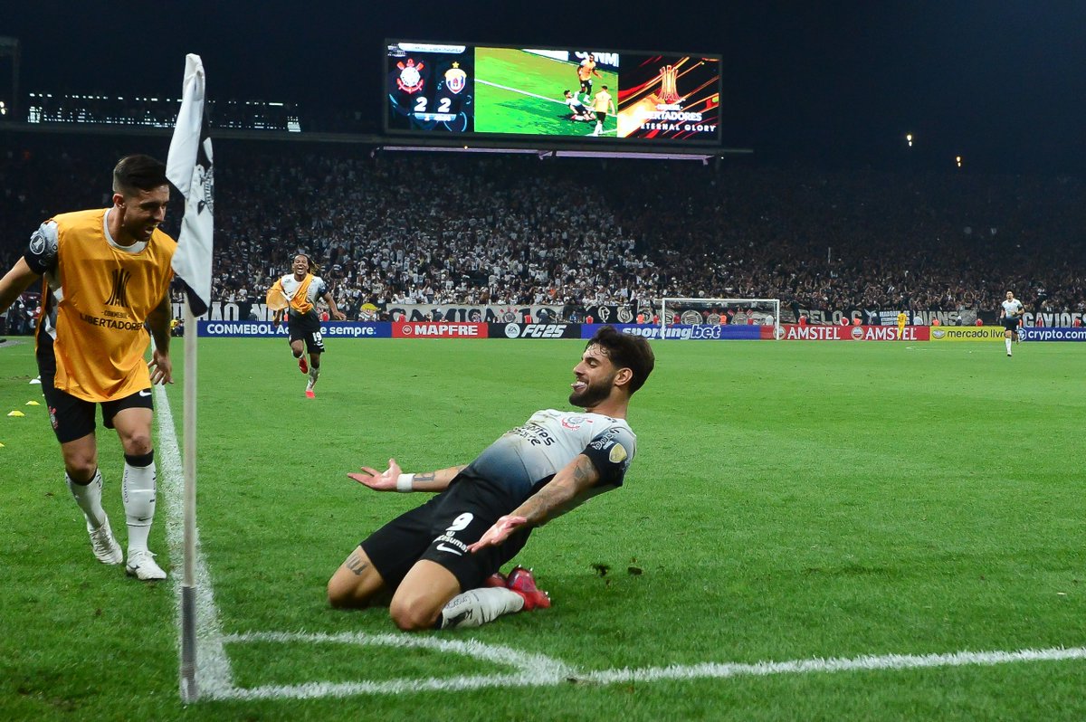 LibertadoresBR's tweet photo. 🖤 É O PROTAGONISTA!

🦅 @Corinthians ⭐️ #GloriaEterna https://t.co/l4ot8JopMb