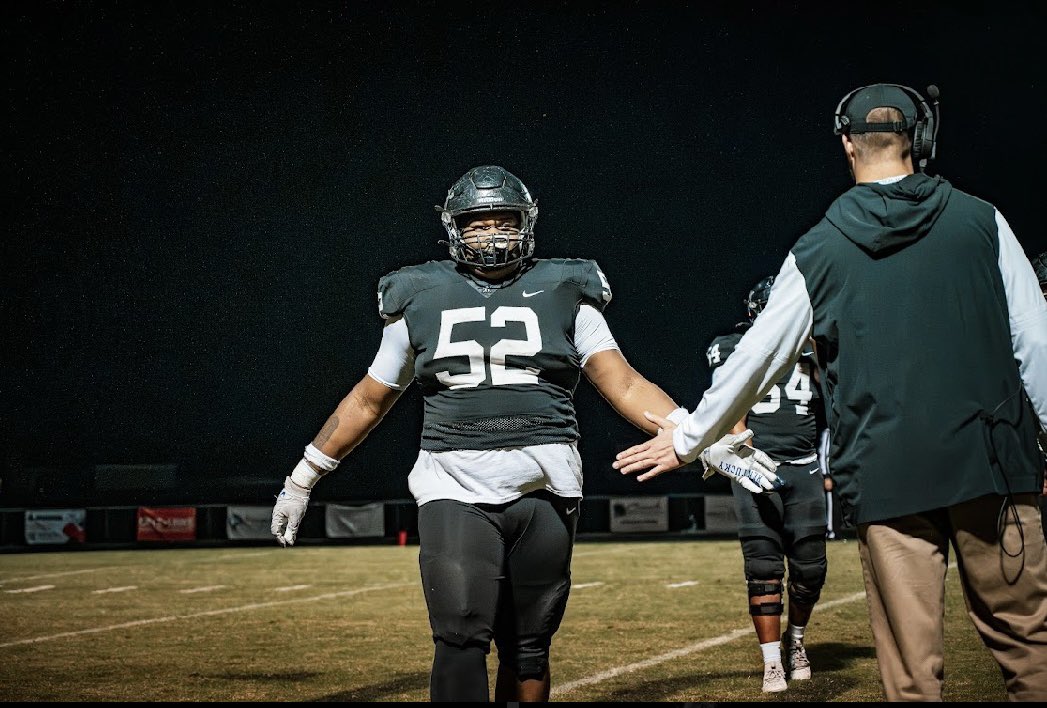 Winter Numbers!
Height:6’3
Weight:330
Wingspan:6’9
Hand:9 3/4
Squat:545
Bench:285
Clean:265
20 YD :3.01
Shuttle:5.1