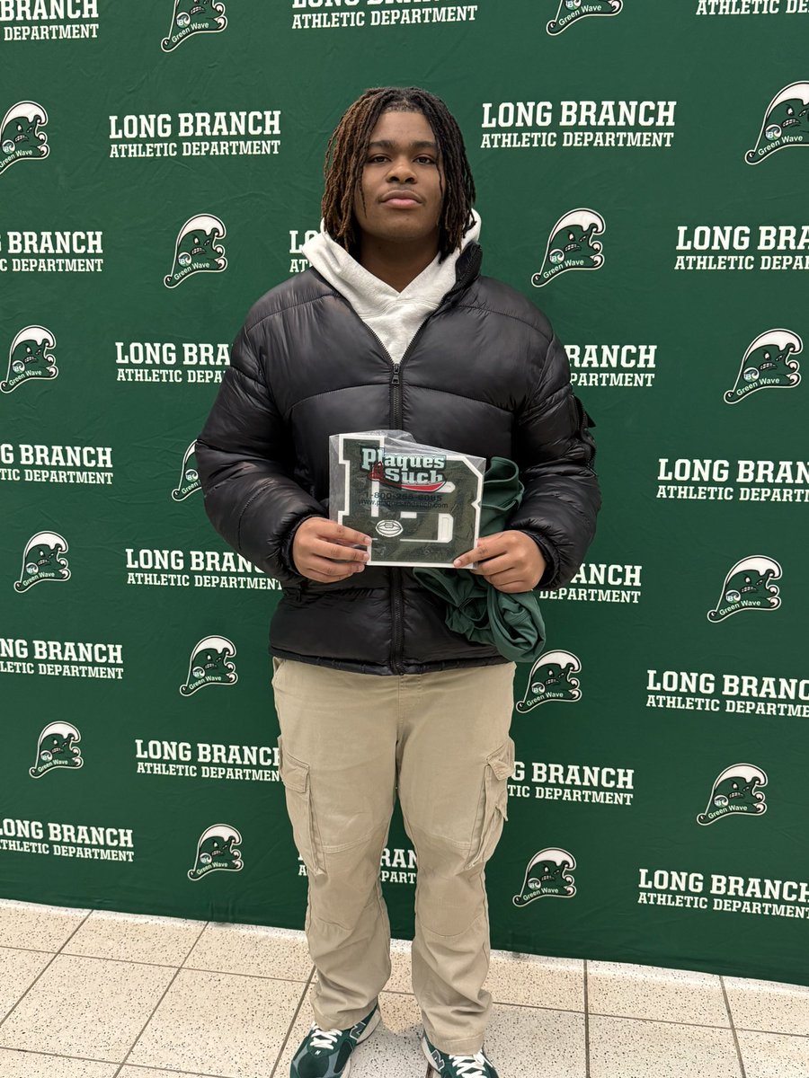 imeer Jones (@imeerj19) on Twitter photo Thankful to receive my varsity letter as a freshman. it only starts from here!!💯 <a href="/WAVEPRIDE/">Green Wave Athletics</a> Thankful to receive my varsity letter as a freshman. it only starts from here!!💯 <a href="/WAVEPRIDE/">Green Wave Athletics</a>