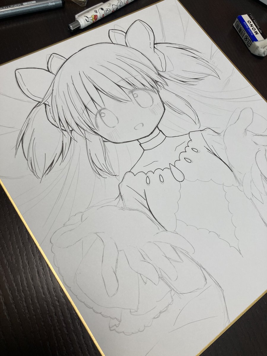 途中かけなんだけど、いい出来になりそうな予感🫣コピック用色紙めちゃくちゃ描きやすくて感動してる