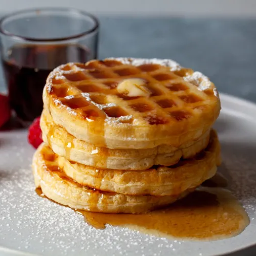 CharEnjoyFood's tweet photo. Seo is enjoying a lovely serving of waffles! https://t.co/ZXA5231Hem