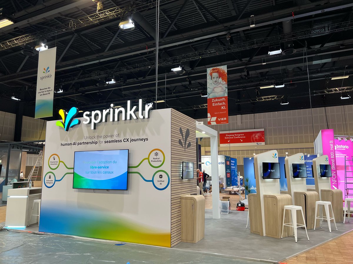 mjs displays 2.0 tweet media