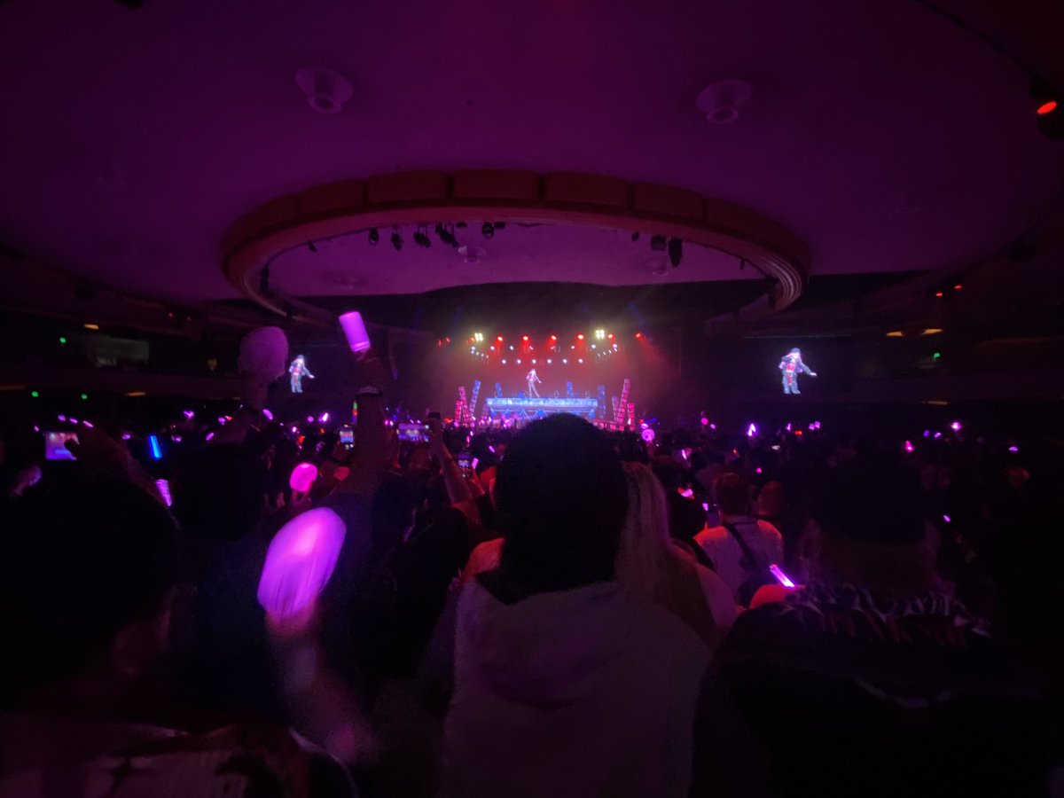 MagicPersonBro's tweet photo. @moricalliope I really loved ur concert and it was my first concert ever that I attended and it was sick af I love you Mori #CalliMoire #hololive #Grimoire https://t.co/OiNRQ2soOj