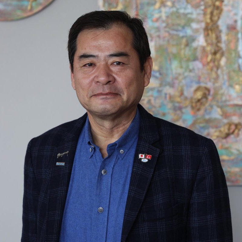 Japon Deprem Uzmanı Moriwaki: "Japonya'daki evi sattım, Türkiye'de yaşayacağım.  

Tekerlekli sandalyede olsam da Türkiye'deki insanları kurtarmak için çalışacağım.   

'Türkiye'de daha kaç kişiyi kurtarabilirim' derdindeyim."