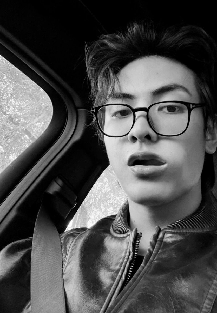 rouvierce's tweet image. Bmf, pls. (miserable attempt)