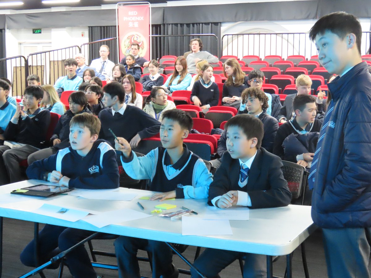 LemanChengdu's tweet image. Recently, excitement filled the Fusion Theatre as students gathered for the annual Léman International School Math Bowl!
From Year 7 to Year 12, competitors put their problem-solving skills, teamwork, and quick thinking to the test in a thrilling battle of numbers.