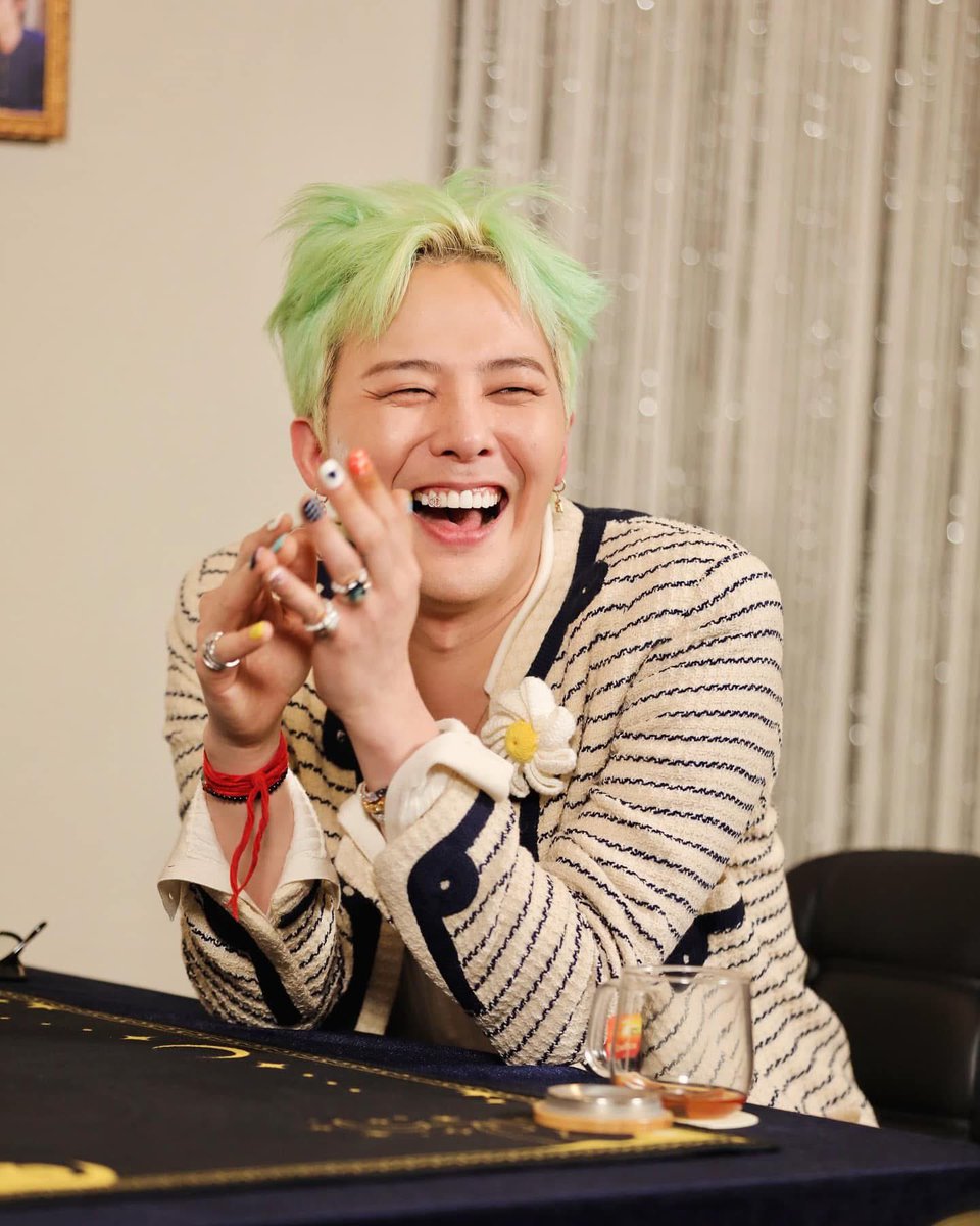 tomykjy's tweet photo. vitamin G 🫰 https://t.co/Qio52p8Uu5