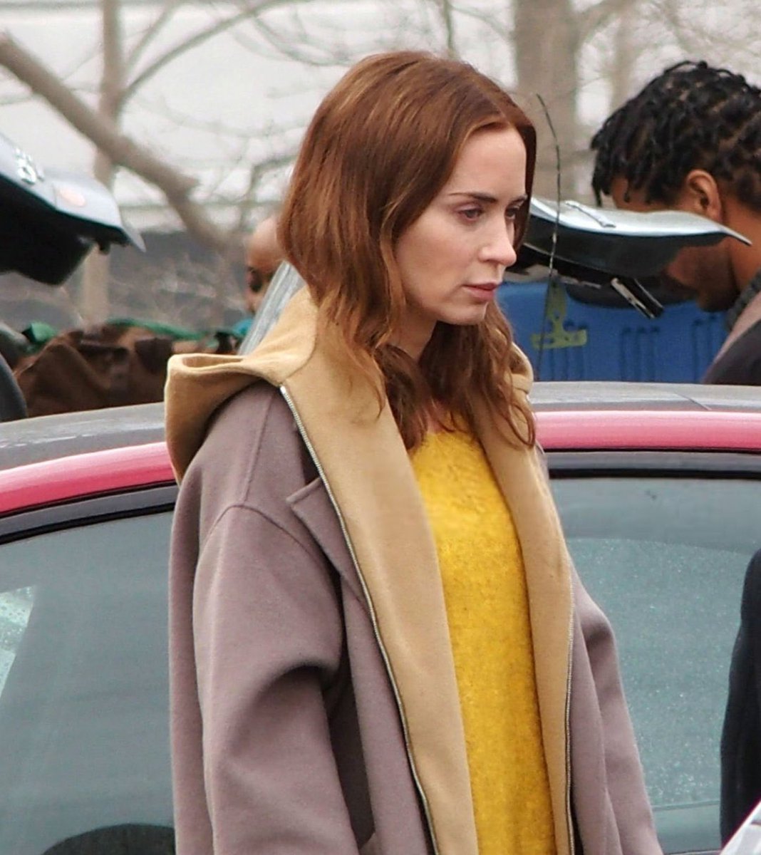townblack71's tweet photo. First Behind The Scene Set Images Of Emily Blunt From Steven Spielberg Untitled UFO Movie https://t.co/c3Sh27zv5L