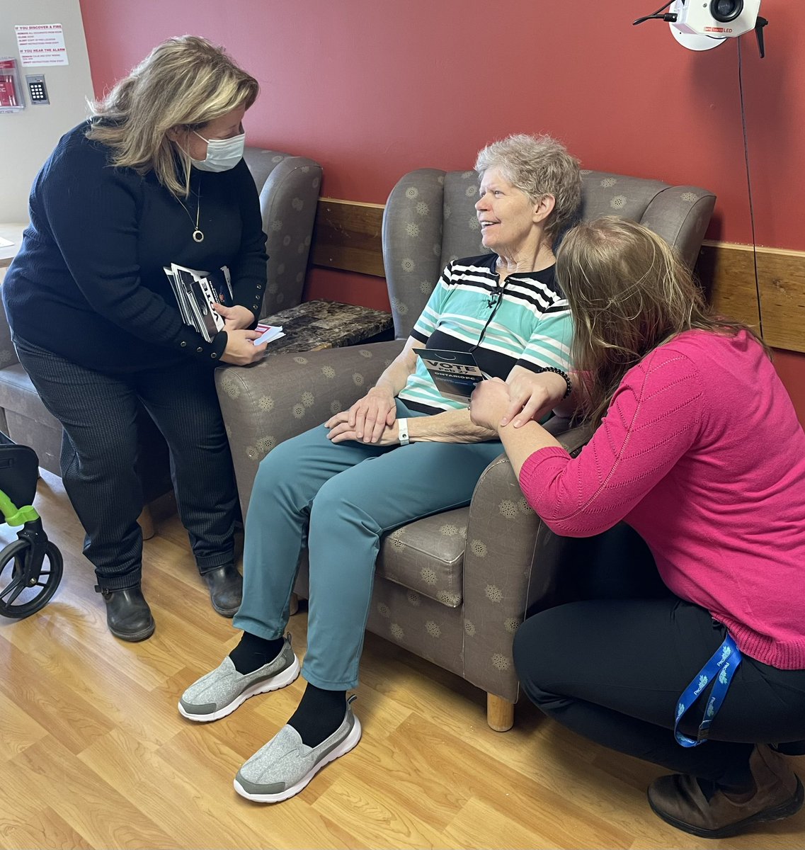 LisaThompsonPC's tweet photo. Thank you to the residents at #Huronview in #Clinton for such a meaningful visit. It was also special to catch up with supporters/residents from home, #EastWawanosh ! My favourite comment when discussing Trump’s threats, which is top of mind for so many was: “Give ‘em ‘H’ Lisa” !!