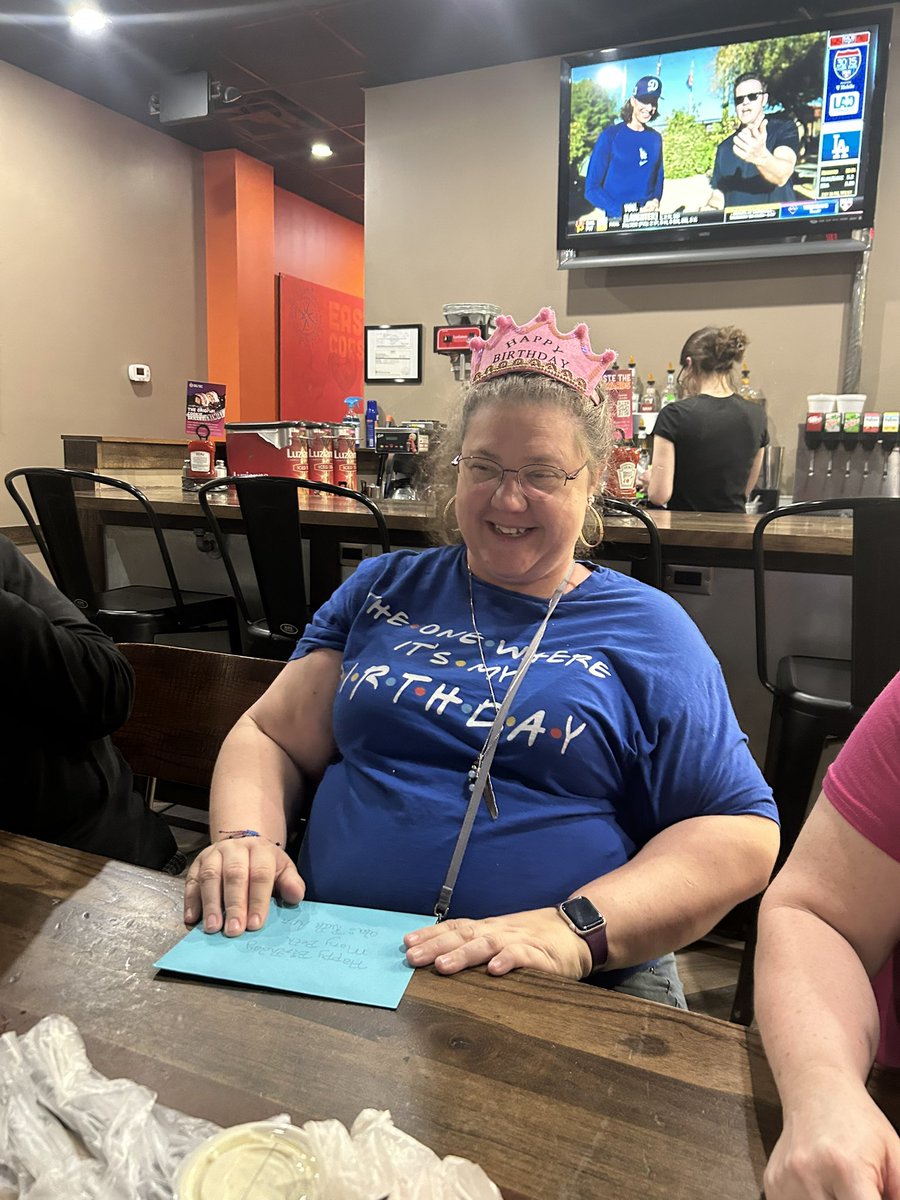 Sarah Knott tweet media