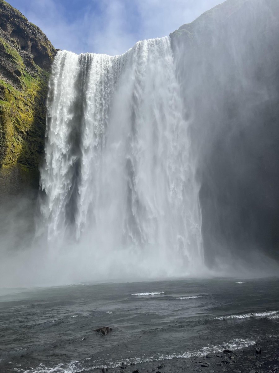 chemisette meshugge ladleful unwinnable
不知道明天会发生什么，那就把握好当下。