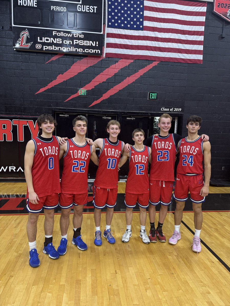 brysongundry1's tweet image. Tough loss tonight at Liberty to end our season. Hard to swallow this one. Liberty played very well. I love our guys. Great season. Thanks to everyone for supporting us. Grateful to represent Toro nation the past two years.
@mvtorobball
@MVTOROS_AD
@CoachAJohnson…