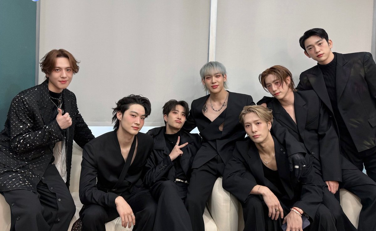 GOT7Stream_th's tweet photo. [Spotify 2025.02.25]
❄️GOT7 【WINTER HEPTAGON】
✦ DAY- 37
PYTHON +304,727
SMOOTH +26,292
Our Youth +29,408
REMEMBER +28,606
Darling +27,069
TIDAL WAVE +45,731
OUT THE DOOR +44,010
her +24,908
Yours Truly, +19,780

GAP = +550,540🔻

#갓세븐 #GOT7
#GOT7_PYTHON 
#WINTER_HEPTAGON https://t.co/jISUwrn6RV