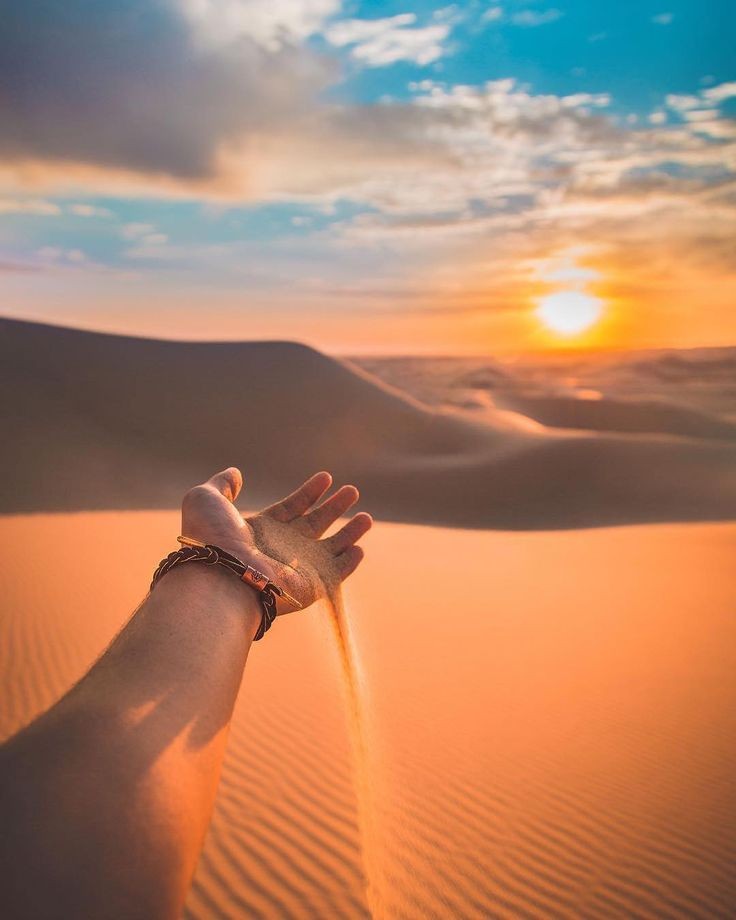 #Assalamu_Alaikum_ ❣️

बुलंदियां खुद ढूंढ लेंगी आपको
बस मुस्कुराना न छोड़ें मुश्किलों में..!!

Good morning x mates 🌄