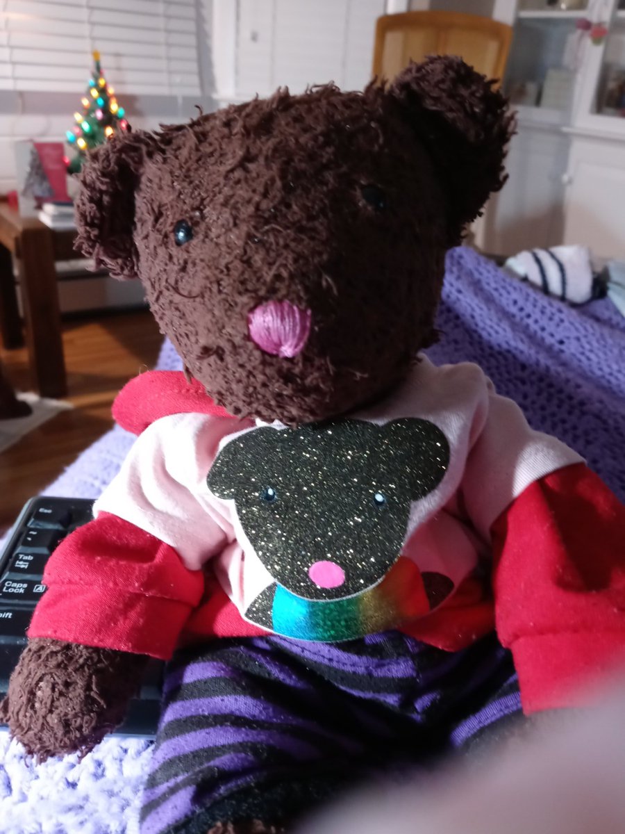 🇺🇦TourGuideTed©🧸🏳️🌈🐦🇪🇺 (@tourguideted) on Twitter photo For those that haven't heard we lost Joan <a href="/joans1963/">Joan and Raspberry 🐻🤗💜</a> (& Raspberry) yesterday afternoon. She was with family & her son had just left
David <a href="/NCC_1755/">David Gratt</a> says her sister asked him to let us all know how much our cards, letters & thoughts meant to them all.
Rest in peace, Joan ♥️🧸 For those that haven't heard we lost Joan <a href="/joans1963/">Joan and Raspberry 🐻🤗💜</a> (& Raspberry) yesterday afternoon. She was with family & her son had just left
David <a href="/NCC_1755/">David Gratt</a> says her sister asked him to let us all know how much our cards, letters & thoughts meant to them all.
Rest in peace, Joan ♥️🧸