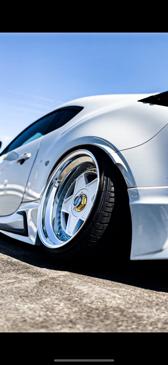 k_k_zn8's tweet photo. New Style✨️

・WHEEL

SUPERSTAR Chevronraceing S2 ダブルステップリム 10J+5通し(オーダーカラー)

・TIRE

KENDA KR20 215/35/18

・ARM

Skid raceing リアフルアーム
ZSS フロントロアアーム
S.R FACTORY ショートスタビ

・SIDE MAKER

AVEST スモーク

・WING

Result Japan カーボン https://t.co/BTbPsciFH9