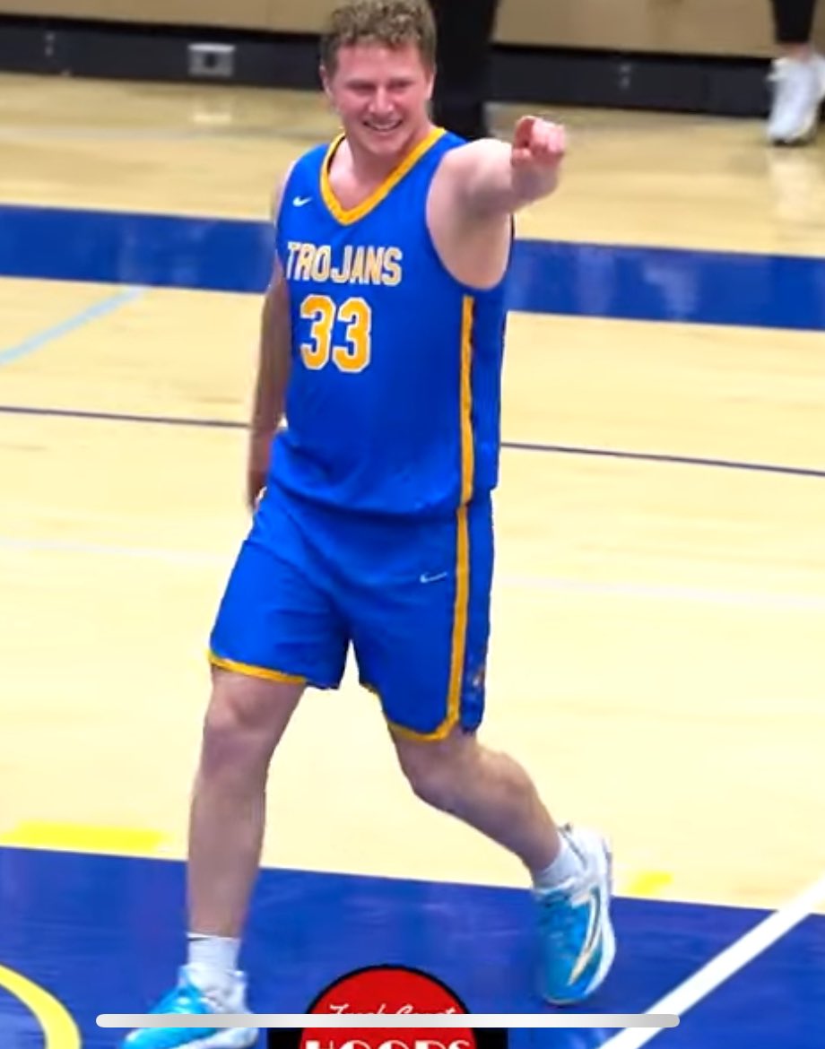 <a href="/iamjacksimon/">Jack Simon</a> <a href="/JakeSchmitt99/">Jake Schmitt</a> <a href="/Mr_Mireri/">Jimmy Mireri</a>