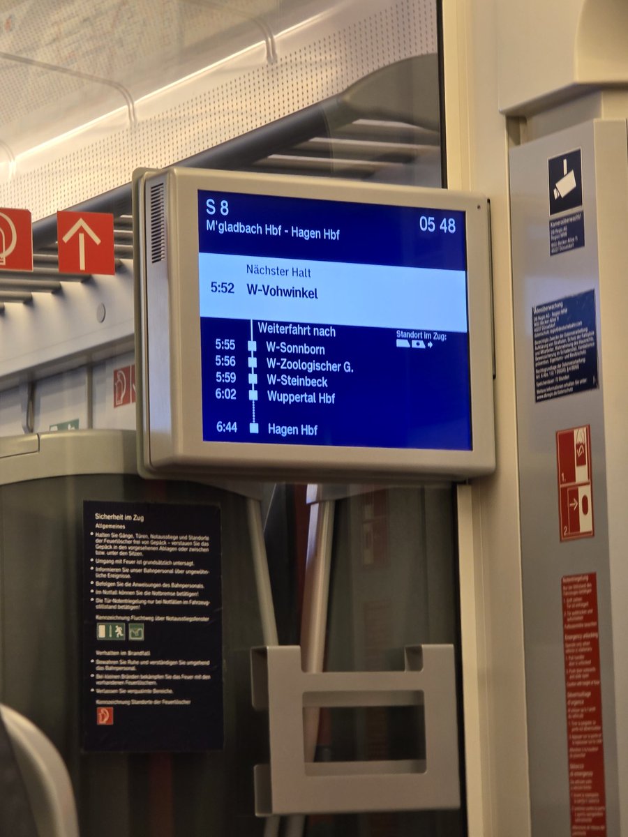 Shark-Gull tweet media