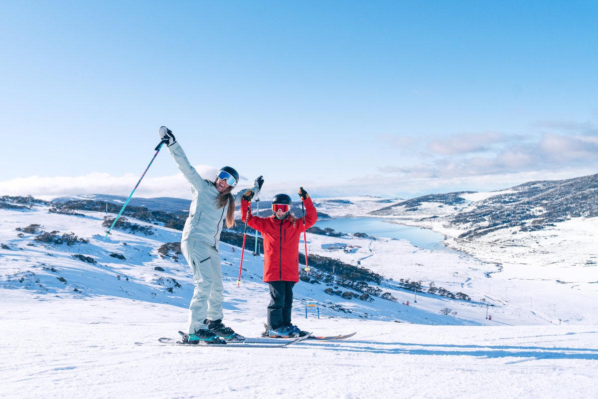 Start planning your trip to experience the magic of Falls Creek this winter ❄ Passes, Snowsports School lessons and equipment rentals are now on sale for the 2025 season! Find out more 👉 bit.ly/FC-LessonsRent…