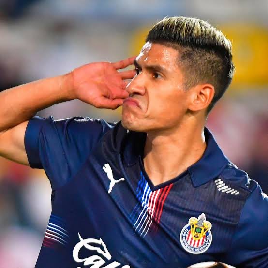 tocinosports's tweet photo. No hay día que esos hijos de su puta madre no den lástima jajaja seguirán pasando los años y siempre serán una mierda. https://t.co/Hke5xJ0HB0