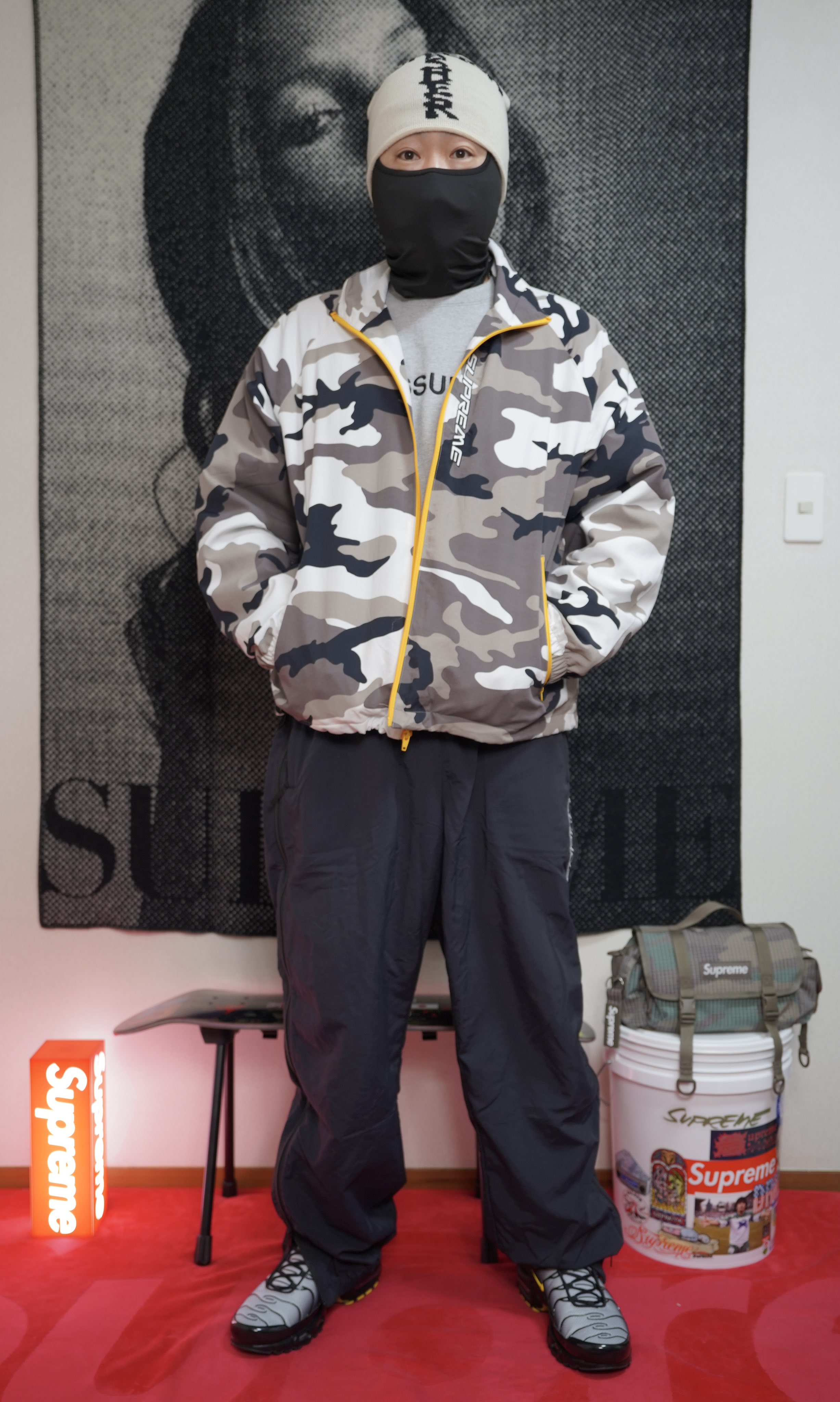 ぐらっつ@Supreme&スニーカー狂いの石川県民 on X: 