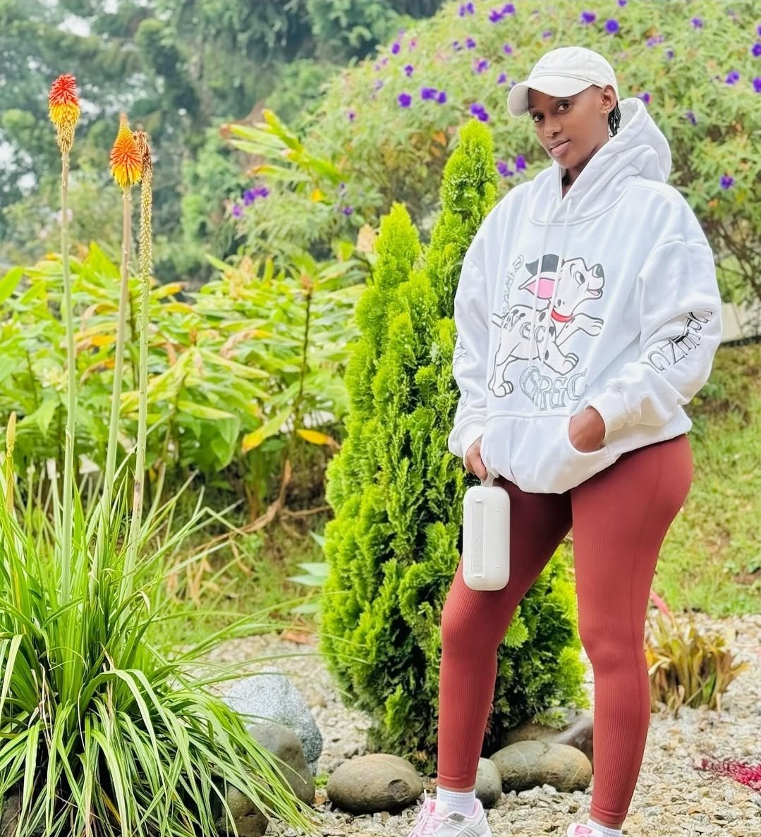 Tender 💰⛱️ tweet media