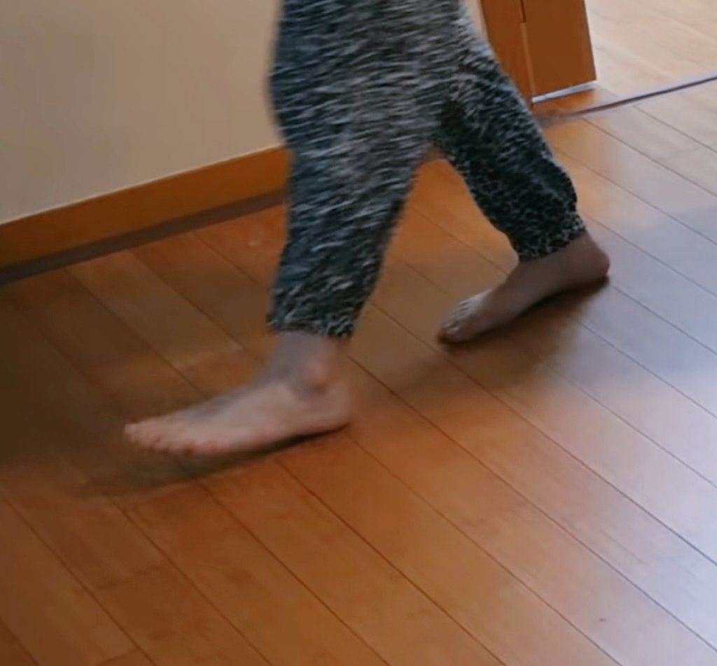 TWS_JH's tweet image. 신유 바보같아                        하여튼희한해 
       아무튼웃기는얘야            진짜어이없어