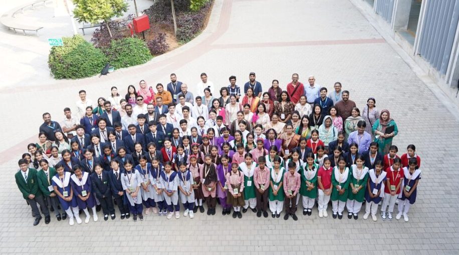 Congratulations to #GSSSSKotKhalsaAmritsar for winning the prestigious <a href="/Wipro/">Wipro</a> <a href="/theearthian/">Wipro earthian</a> Award of ₹50K cash prize, citation &amp; travel to <a href="/azimpremjiuniv/">Azim Premji University</a> for their innovative waste management practices. <a href="/PSCST_GoP/">Punjab State Council for Science and Technology</a> implemented the #EarthianAwards Program in #Punjab <a href="/PbGovtIndia/">Government of Punjab</a>