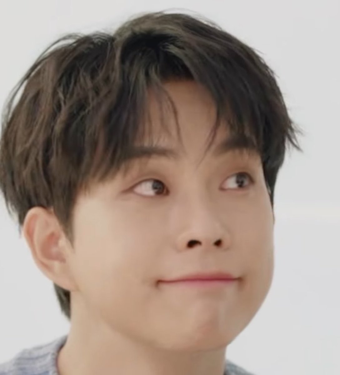 입덕하고나서 맞이하는 엽이 생일 다시 한번 생일 축하해 엽아!
#별을_내어준_상엽아_생일축하해