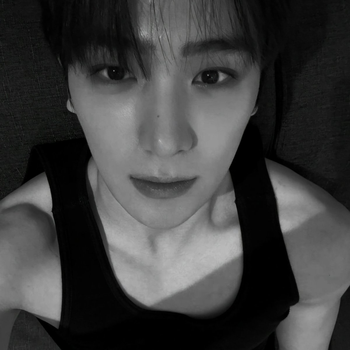 ventusclair's tweet image. ᅠ

terrible sleep schedule, but oh well. daddy's off to bed now... goodnight, cuties. take care of yourselves. &amp;lt;3 

ᅠ