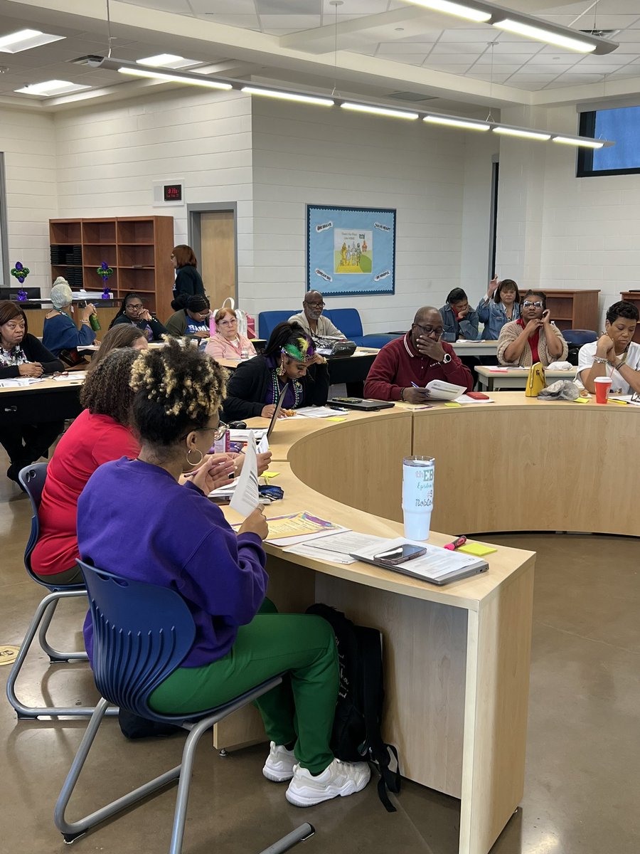 SJBPPSESS's tweet image. Yesterday, our ESS department hosted monthly Community of Practice. Teachers are participating in a series of professional learning focused on improving co-teaching and inclusive practices. 💚💛@SJBPS118
