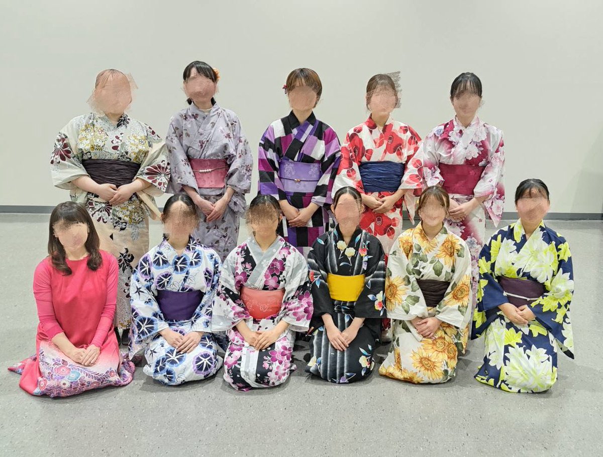 lafontainechor's tweet photo. 2月24日、ポーランド公演の試演会を行いました！本番と同じプログラムで行い、雰囲気を掴むことが出来ました😌

団員の友人、家族はもちろん、公演でお世話になる日本の方々にも演奏を聞いていただく機会ができ、とても嬉しかったです🌷

本番まで約1ヶ月😳いい演奏ができるよう練習を重ねていきます！ https://t.co/uhGVaKmMBF