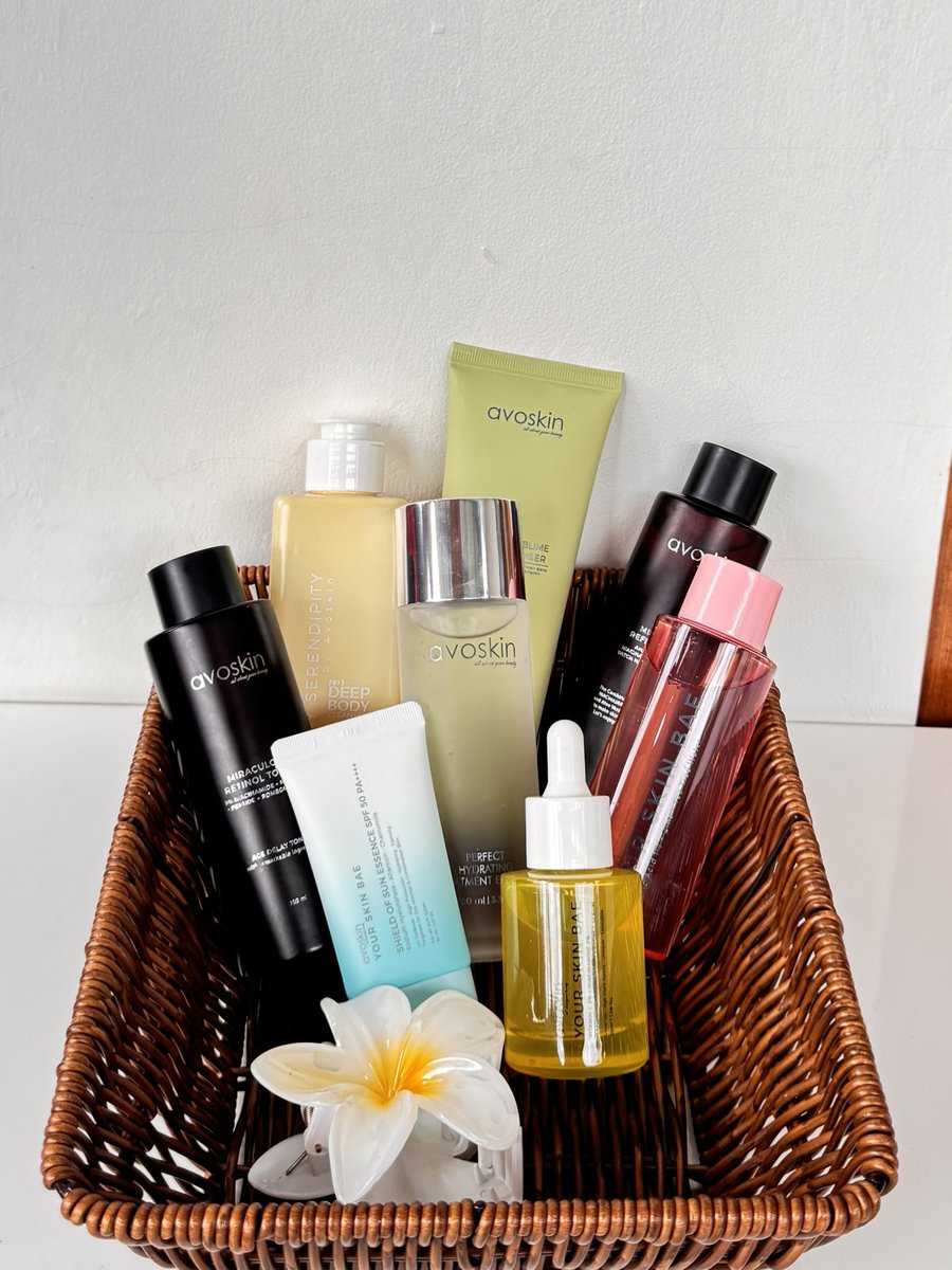 RUBIcommunity's tweet image. Ayo spill wishlisht @avoskinbeauty  itu, siapa tau MinBi bisa wujudin di bulan penuh berkah.. 🌙