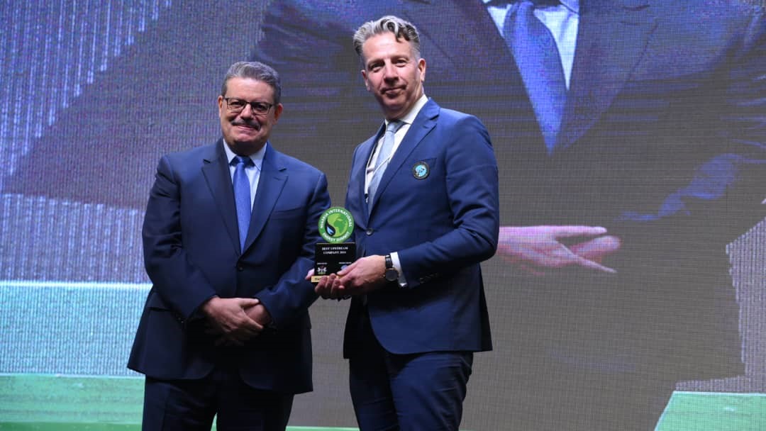 Shell_Nigeria's tweet image. 2024 Award for the Best Upstream Company goes to SHELL🏆
#PoweringProgressTogether
#2025NIES
#TeamShell