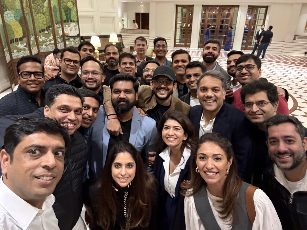 Super startup energy with our startup hero <a href="/amangupta0303/">Aman Gupta</a> at #Griffin Retreat by <a href="/Inc42Media/">Inc42</a> 

cc @Ankitatdineout <a href="/helloanand/">Anand Jain</a> <a href="/rupeshjane/">Rupesh</a> <a href="/akashthematrix/">KaashSeAkash (Akash Gupta)</a>  <a href="/vardhanvaibhav/">Vaibhav Vardhan</a> <a href="/poojasareen90/">Pooja Sareen</a> <a href="/robhargava/">Rohan Bhargava</a> Ishank Joshi