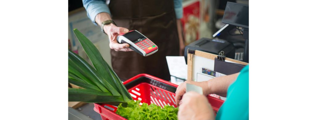 PHAREFM's tweet image. 🎙️ [REPLAY] L’invité du jour — Grande distribution et industriels : qui fixe vraiment les prix ? avec Daniel Sauvaget 
 Entre inflation et pouvoir d’achat, comment trouver le juste prix ?
pharefm.com/2025/02/27/lin… #alimentation #commerce #consommateur #distributeur #négociation