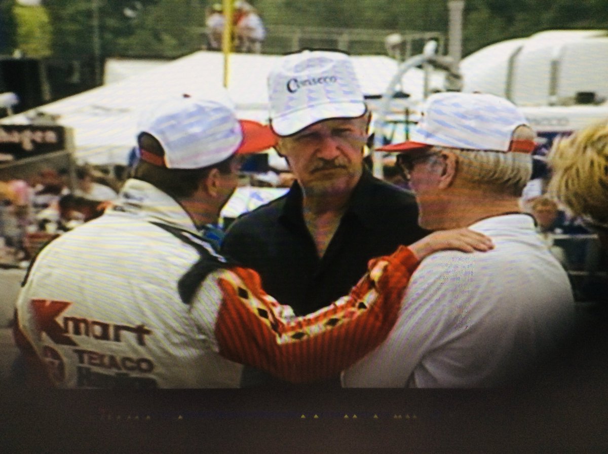 Sad to hear of the passing of Hollywood megastar Gene Hackman and his wife Betsy. Had the pleasure of meeting him in America when I was following Nigel Mansell in the IndyCar World Series championship. Here Nigel (left) is having a chat with Gene and Paul Newman right).
