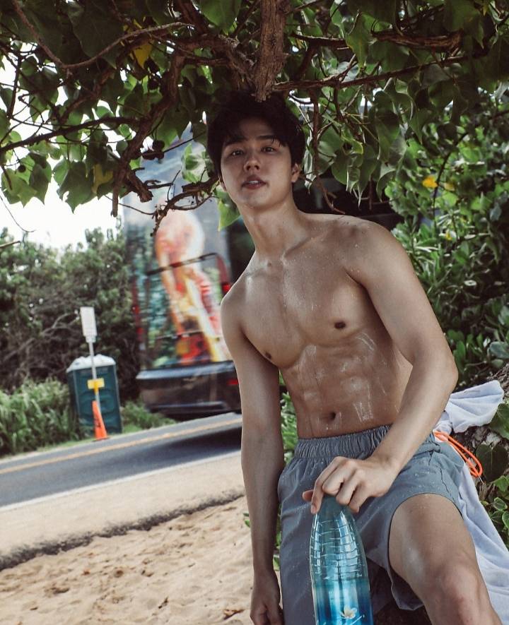 yrk_plume's tweet photo. This or that? 🤔🤭
🌟 Follow Sangmin:
📸 Instagram: sangmin._.choi
🎵 TikTok: sangmin._.choi
🐦 Twitter (X): sangminchoi365
#sangminchoi#bl#SANGMINDINNEAW#cute#saxy https://t.co/B66g2mQL0O