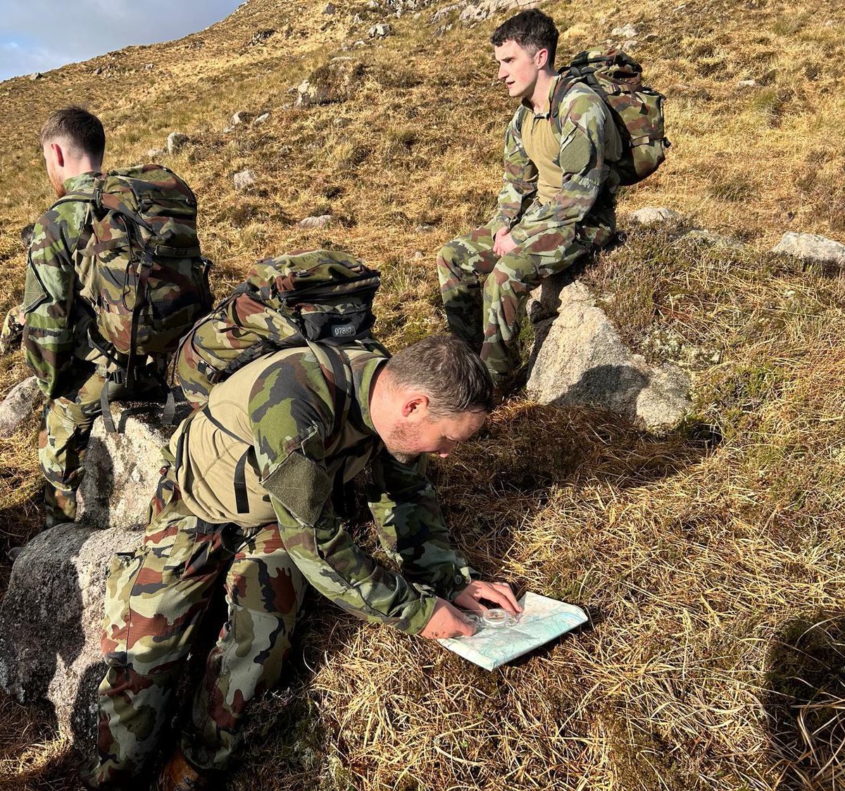 Busy week for the 28 INF BN as members undertake Map and Navigation training today in the Barnesmore Gap area—essential skills for every soldier.
#bemore