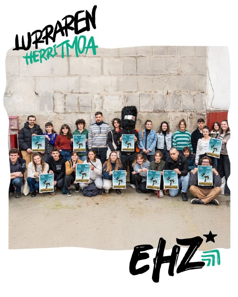 #EHZ29 LURRAREN HERRITMOA

Lurra denen ondasuna den heinean, EHZk ere hala izan nahi du, herri batez osatua eta herriaren erritmoak markatua, produktu kultural merkantilizatuen erritmo frenetikotik kanpo.

3 EGUNEKO BONOA AURRESALMENTAN 👇
ehz.eus/eu/txarteltegi…

#ehzfestibala