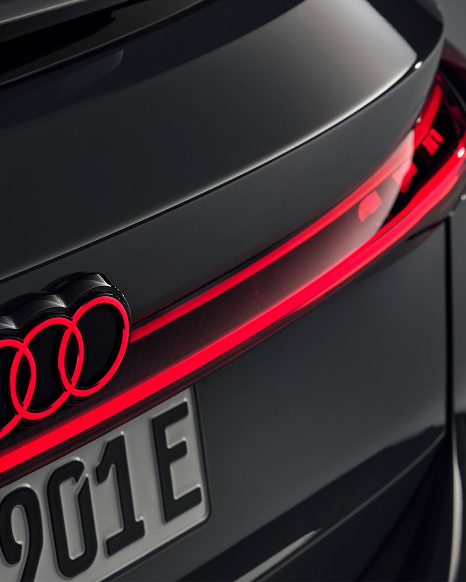 AudiRiojaMotor's tweet photo. Brilla con carácter con el nuevo #Audi 𝗔𝟲 𝗔𝘃𝗮𝗻𝘁 𝗲-𝘁𝗿𝗼𝗻.

#RiojaMotor #ThisisAudi #AlaVanguardiadelaTecnica #AudiA6 #Avant #etron https://t.co/3JKDZeet4q