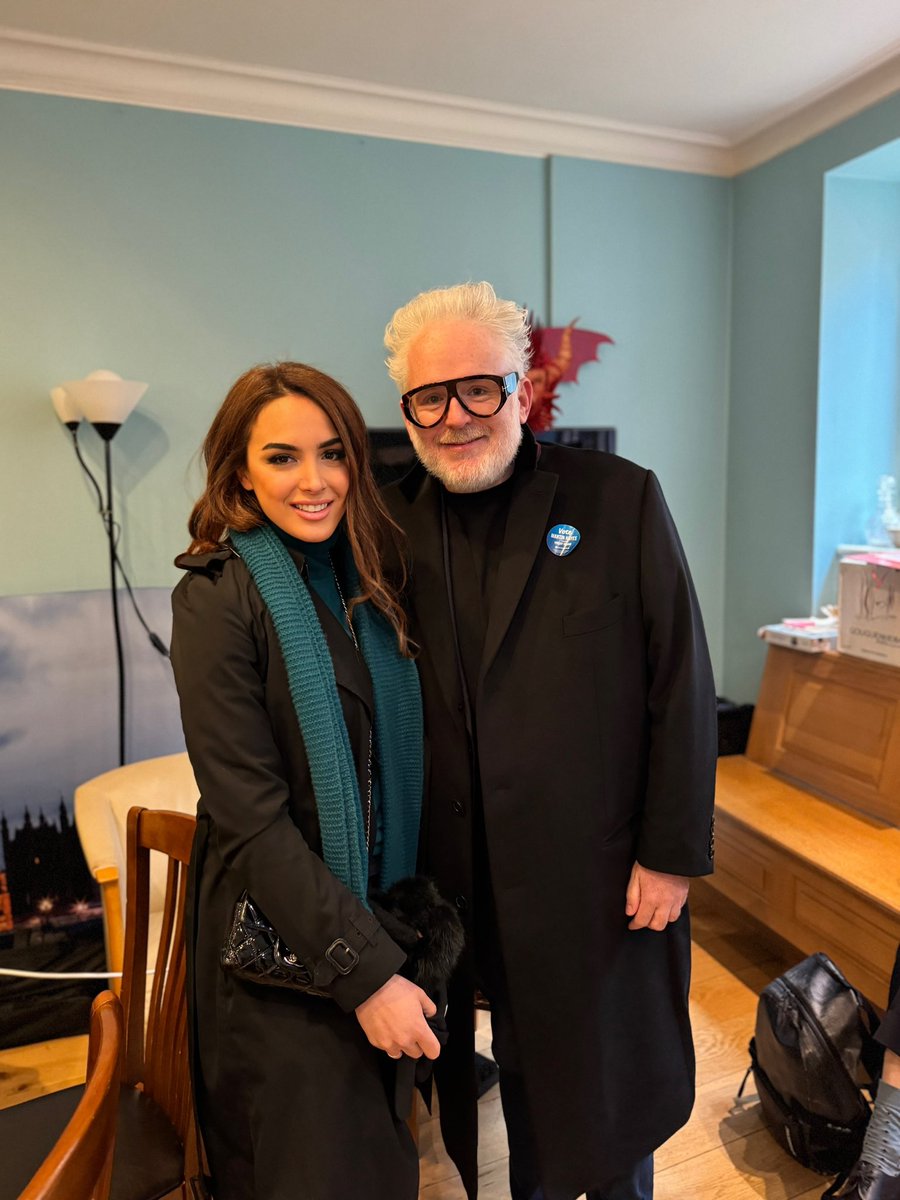 NatachaTannous's tweet photo. Best of luck to #VoteMartinHayes 
 in today’s #VincentSquare by-election. Polls are open until 10pm! Let’s bring this home! 💪🗳🌳 #VoteConservative @VSQmatters
@CLWCA @westminstertory 
@RobertJenrick @VoteTimBarnes https://t.co/AwVGtif71T