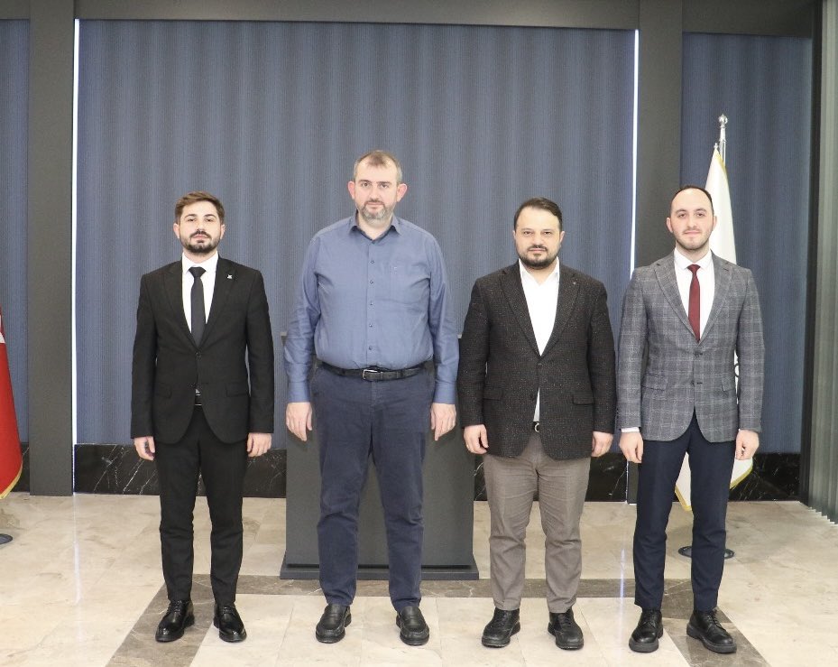 TÜGVA İstanbul İl Temsilcimiz <a href="/beytullahcicen_/">Beytullah Çiçen</a> ve önceki dönem TÜGVA Güngören İlçe Temsilcimiz <a href="/Emirsezgul/">Emir Sezgül</a> ile beraber Güngören Belediye Başkanımız <a href="/Bunyamindemirdr/">Bünyamin DEMİR</a> beyfendiye ziyarette bulunduk.

Misafirperverliği ve samimi sohbetinden dolayı kendisine teşekkür ederiz.