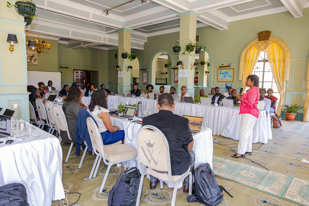 Zero_Hunger_Ke's tweet image. We are in a workshop, strategizing on how to drive better nutrition &amp;amp; healthier food systems in Africa!

Our focus:
 Maternal, Child &amp;amp; Adolescent Nutrition
 Nutritional Epidemiology
 Food Systems Transformation through a human rights- 
 based approach.

@aphrc 
#IamAPHRC