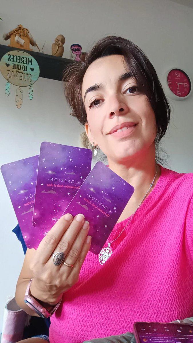 VaninaSpiro's tweet photo. Oráculo conexión. 
Podés tener el tuyo, contactame. 
#oraculo https://t.co/DWOdLGqrGc