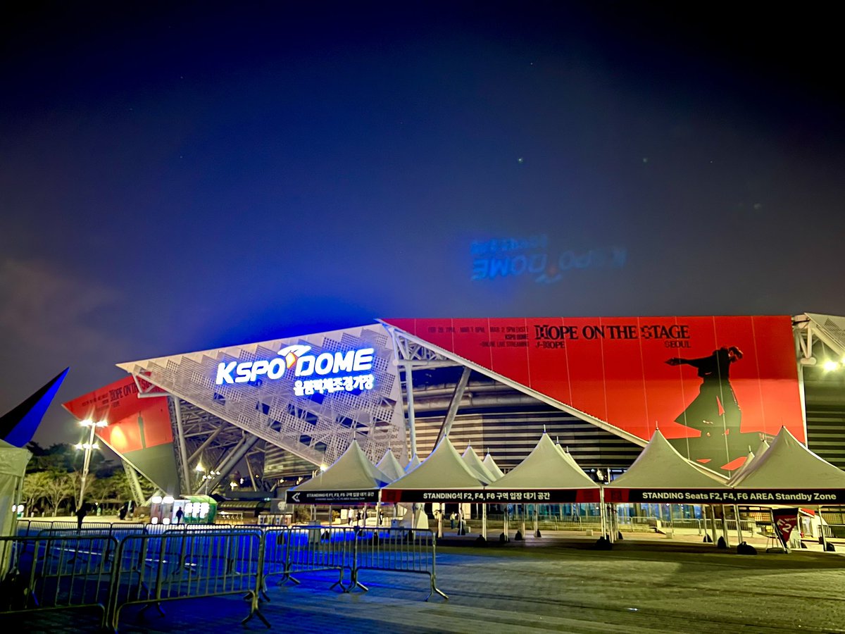 y5ok6o_hope's tweet image. 🔥❤️Ready for tomorrow🖤🔥

#HOPE_ON_THE_STAGE_TOUR #HOS_TOUR
#jhope #jhope_TOUR