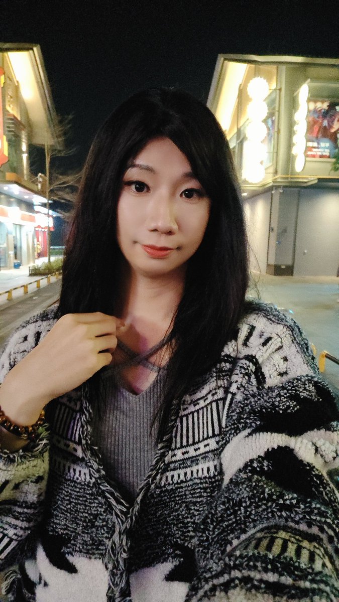 一年多的努力让自己拥有更多女装生活的从容
#女装人夫 #女装男子 #女装・男の娘