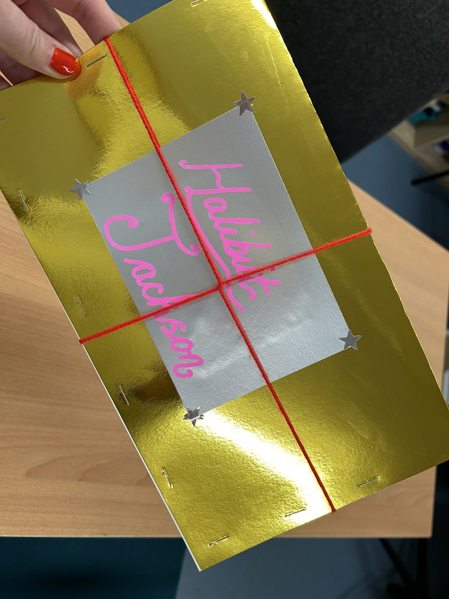 Looking forward to delivering this sparkly piece of mail to the Y2 English lesson today! 📝