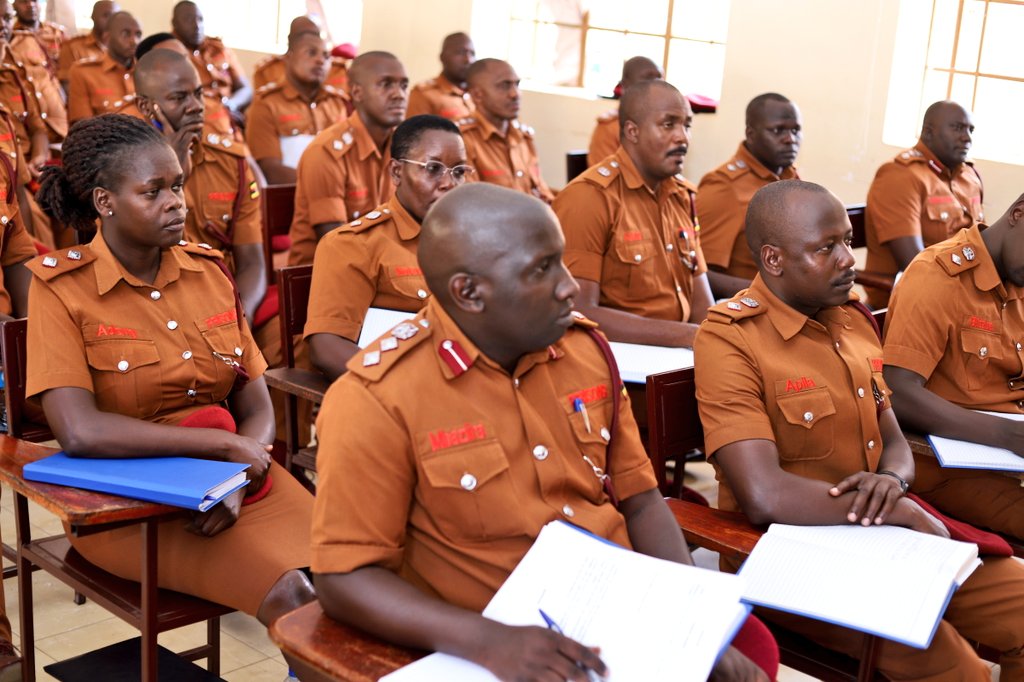 Prison Officers Urged to Uphold Human Rights Amid Challenges

The Uganda Human Rights Commission (<a href="/UHRC_UGANDA/">Uganda Human Rights Commission (UHRC)</a>), established under Article 51 of the Constitution of Uganda, is tasked with safeguarding the rights of all citizens, a mandate that was front and center during today's
